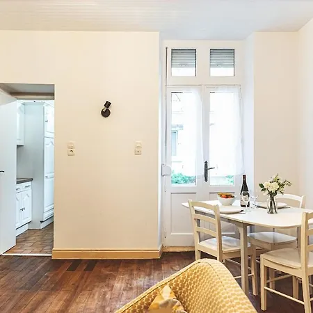 L'envolée Sur Cour, T2 Appartement *