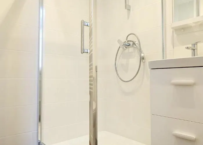 L'envolee Sur Cour, T2 Apartament *